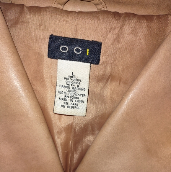 Vintage Tan Vinyl Jacket - Picture 3 of 8